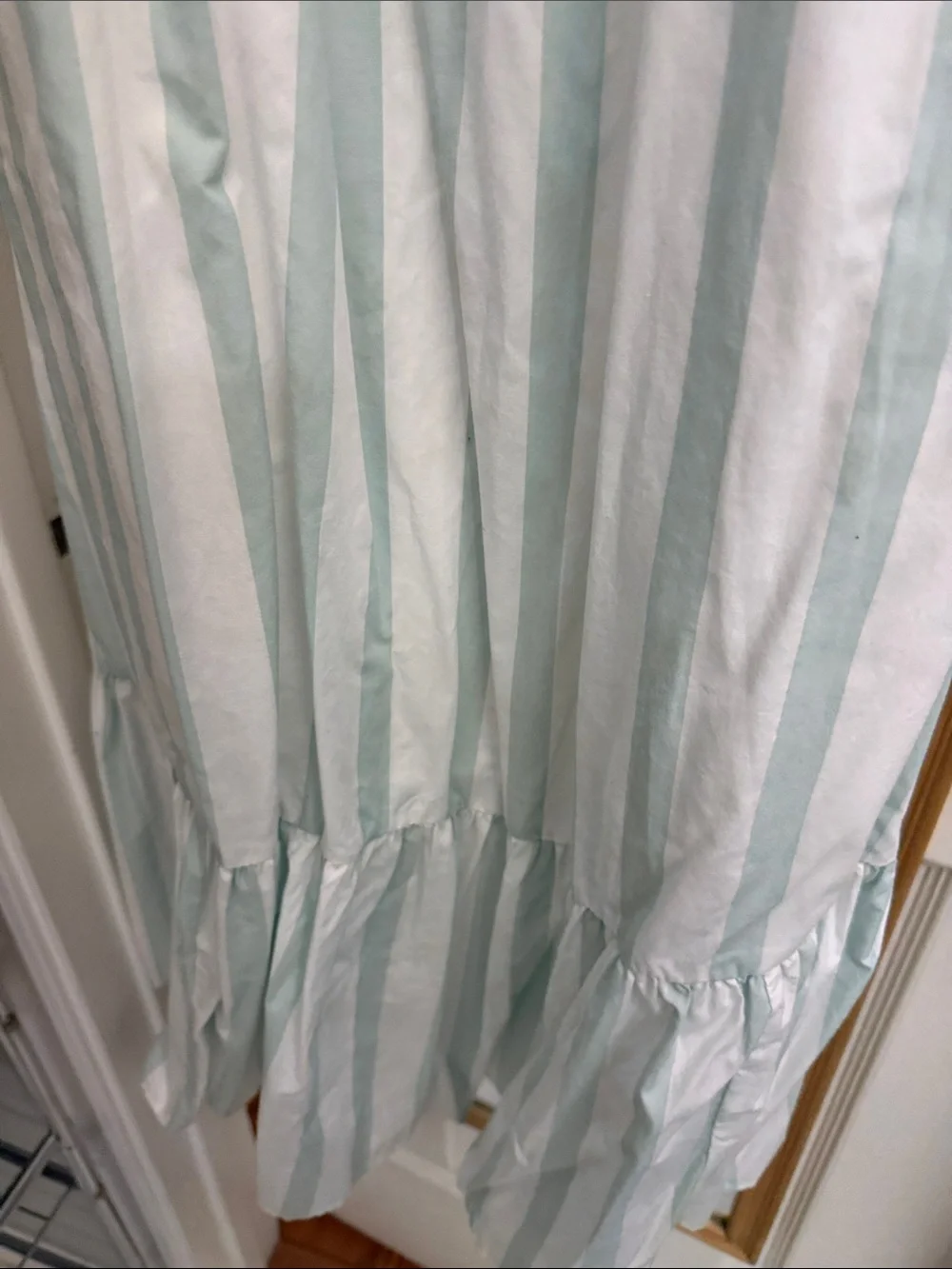 Abercrombie and Fitch Striped Puff Sleeve midi/maxi Dress in Mint & White